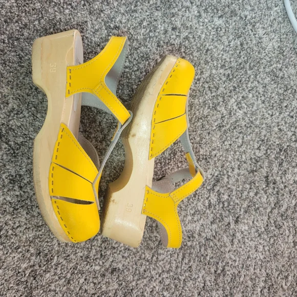 Yellow Women's Shoes - Picture 2 of 13